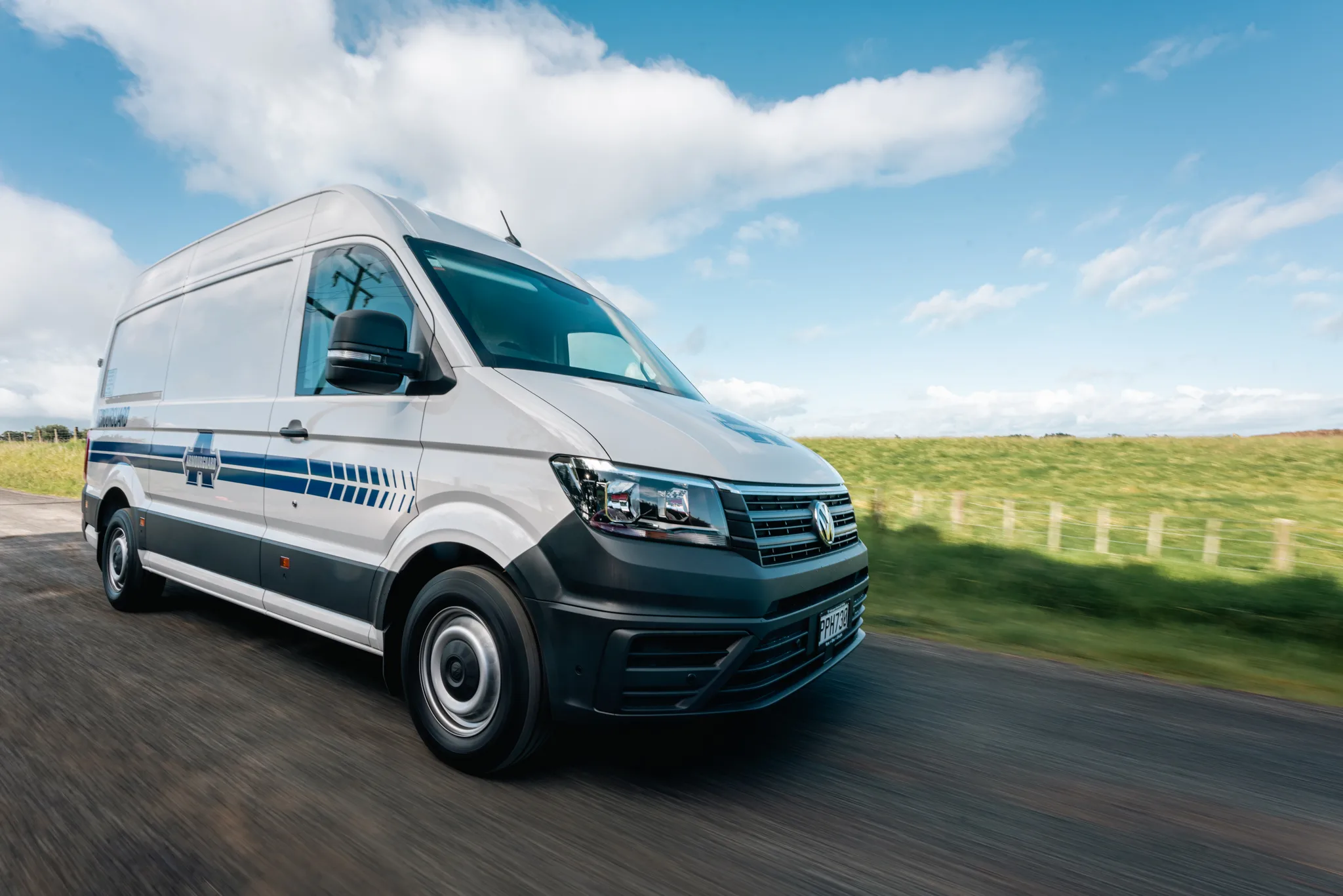 Armourguard van on the move in Auckland